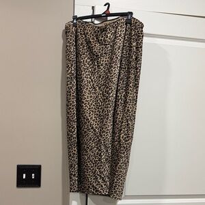 Ingrid & Isabel Leopard Print Maxi Skirt